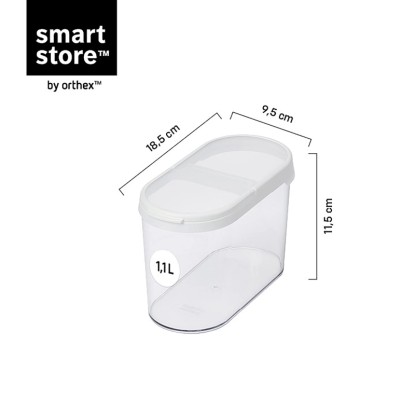 Priehľadná nádoba na suché potraviny SmartStore Flip 1,1 l na skladovanie potravín. Priehľadná nádoba na suché potraviny SmartStore Flip 1,1 l na skladovanie potravín.