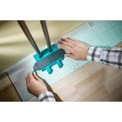 Wolfcraft montážna sada pre laminátové a dizajnové podlahy v prevádzke, nástroj na značenie na stene. Wolfcraft montážna sada pre laminátové a dizajnové podlahy v prevádzke, nástroj na značenie na stene.