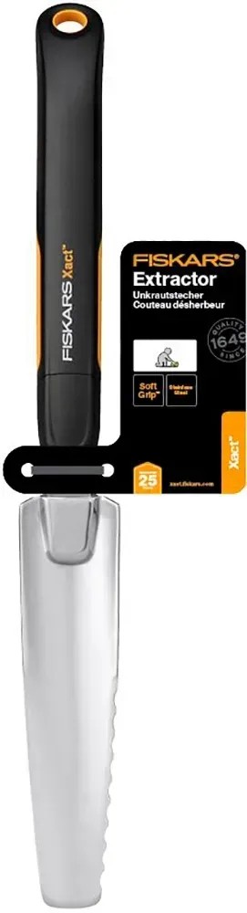 Fiskars Xact vytrhávač buriny s mäkkým úchopom a ochranou čepele na obrábanie pôdy. Fiskars Xact vytrhávač buriny s mäkkým úchopom a ochranou čepele na obrábanie pôdy.