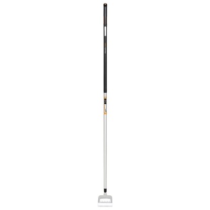 Fiskars X-series motyka na burinu, 125 mm, na kultiváciu pôdy a odstraňovanie buriny. Fiskars X-series motyka na burinu, 125 mm, na kultiváciu pôdy a odstraňovanie buriny.
