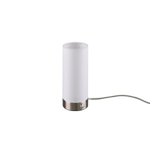 Jednoduchá, valcová nočná lampa t.b.t. s bielym tienidlom a striebornou základňou.