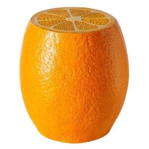 Oranžová stolička Boltze v tvare polovice pomaranča. Dekoratívny sedací nábytok do obývacích izieb.