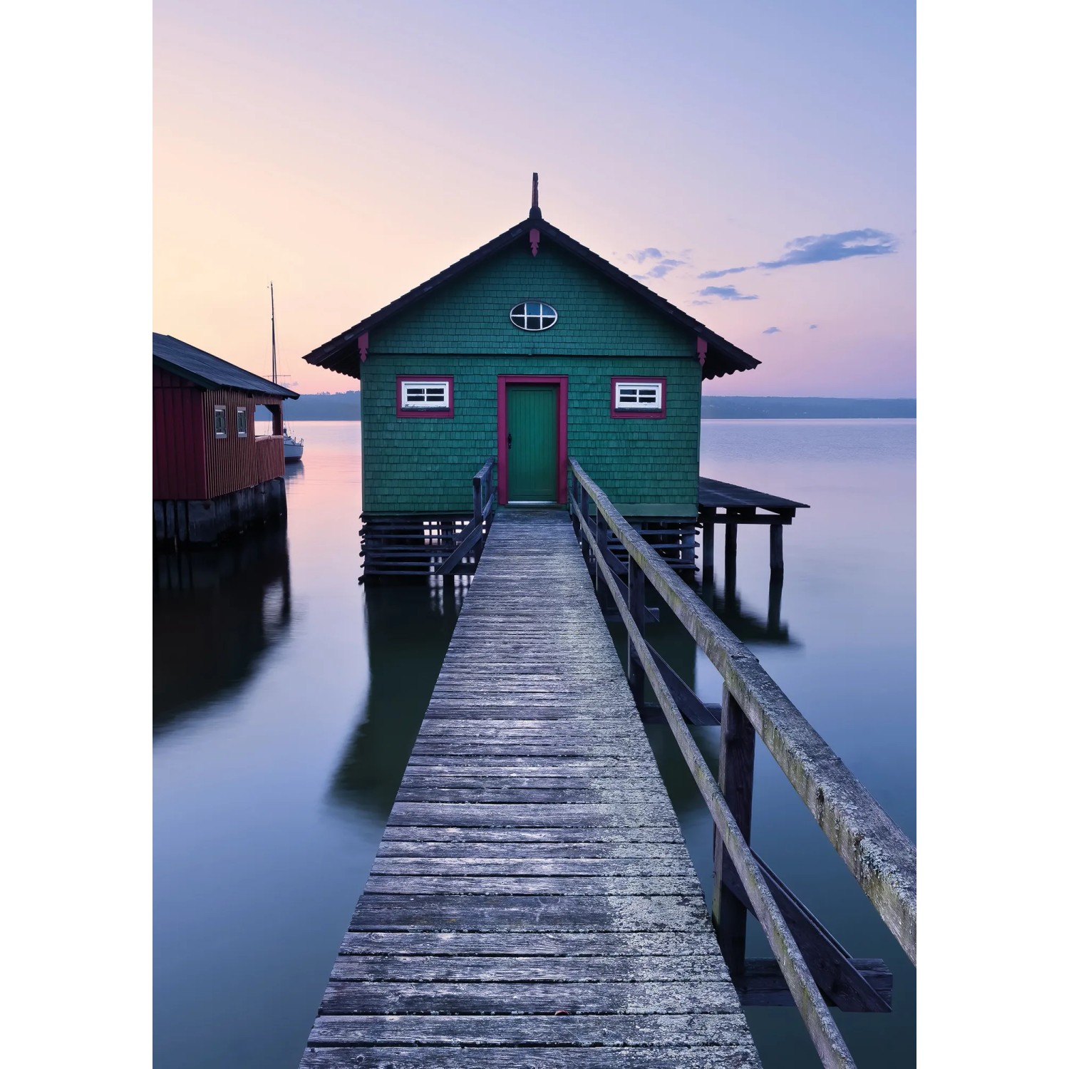 E-shop Komar Vliesová fototapeta Das grüne Bootshaus 200 x 280 cm