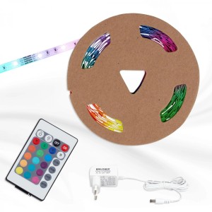 Briloner LED pásik Flexband 3 m, viacfarebný, s diaľkovým ovládaním a transformátorom.