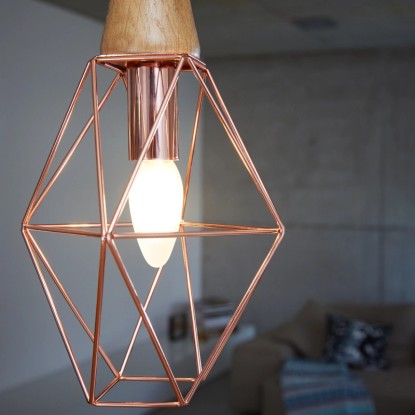 Žiarovka Osram LED E14 sviečka, 4W, sada 5 kusov v medenom drôtenom svetle.