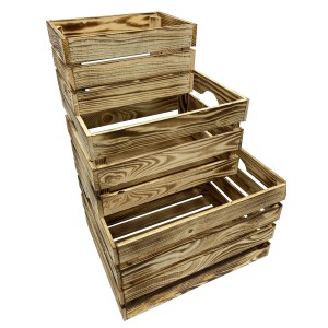 Stoh troch hnedých drevených t.b.t. Skladovací boxy.