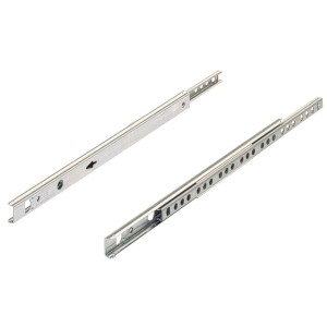 Čiastočný guľôčkový výsuv Hettich 500 mm pre zásuvky so 17 mm drážkou, strieborný.