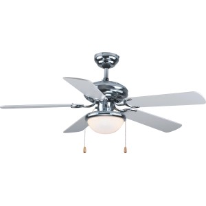 Chrómový stropný ventilátor VLC (Ø 107 cm) so svetlom a retiazkou.