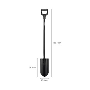 Čierny rýľ s D-rukoväťou, dĺžka 130.7 cm, pre záhradné práce.