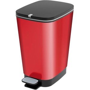 Červený nášľapný odpadkový kôš Chic M, 25 l, s čiernym vekom a pedálom.