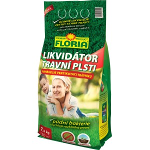 Balenie jarného hnojiva pre starostlivosť o trávnik. Odstraňuje trávnu plsť a mach.