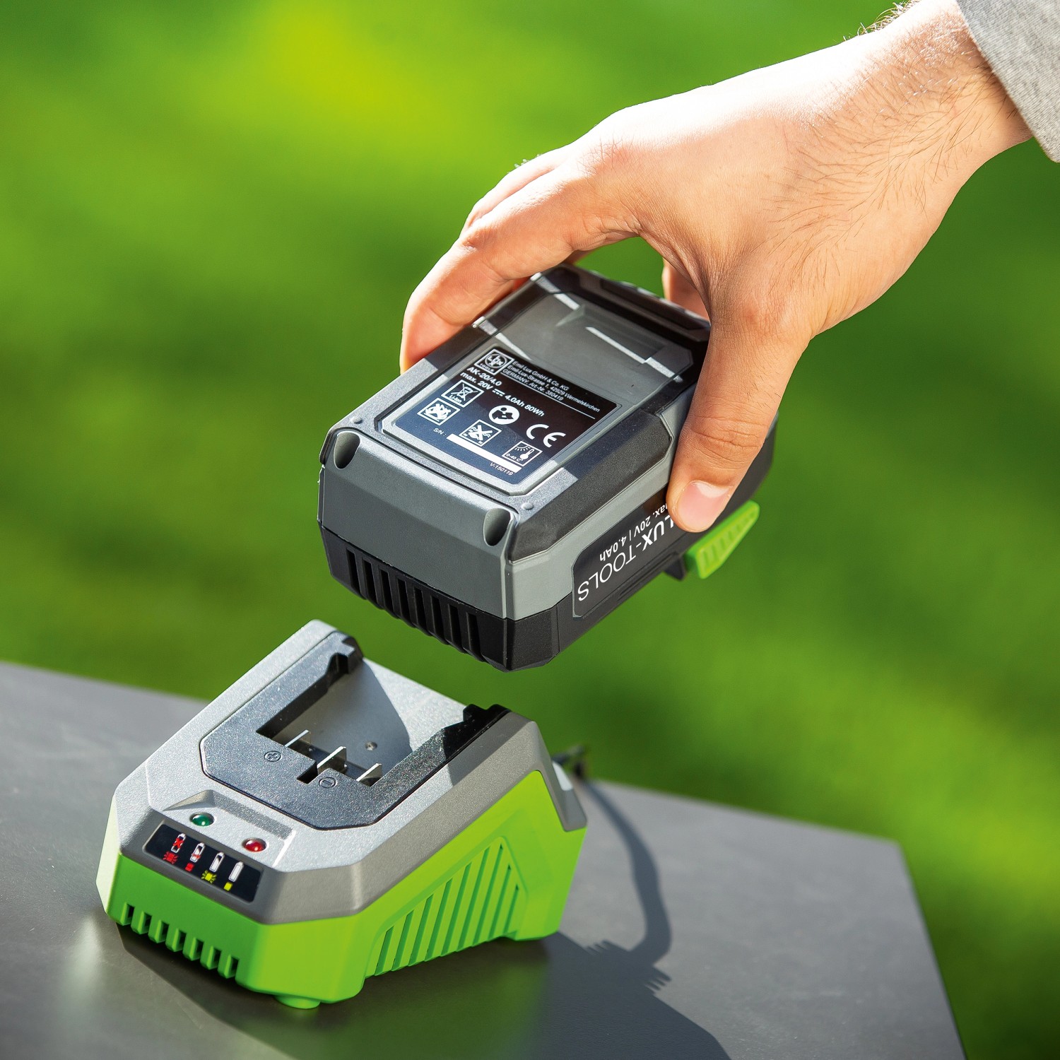 LUXTOOLS 1 PowerSystem Štartovacia súprava AK20/2.0 Set nakúpiť v OBI