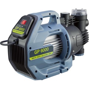 Záhradné čerpadlo 6000 l na zavlažovanie s výkonom 900 W a predfiltrom pre dlhú životnosť.