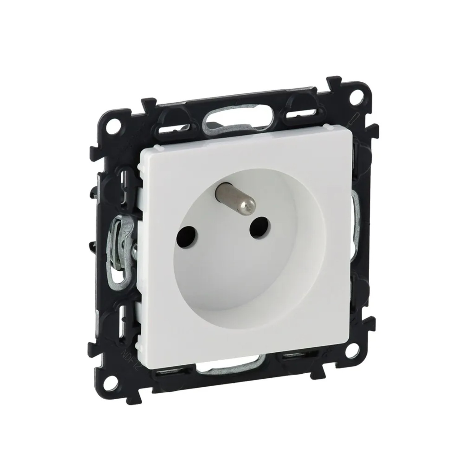 E-shop Legrand Zásuvka Valena Life 2P + T, 16 A - 250 V, biela