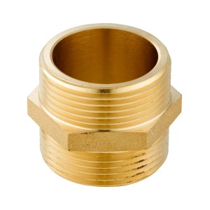 Mosadzná závitová vsuvka AG 41,9 mm (R 1 1/4) pre čerpadlá a domáce vodárne.