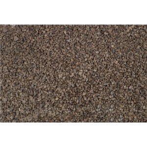 Antracitový bazaltový posyp, zrnitosť 2-4 mm. Ideálne pre chodníky a príjazdové cesty.