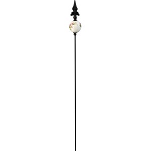 Záhradný zapichovák s keramickou guľou (95 cm) s kvetinovým vzorom ako dekorácia.
