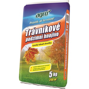 Balenie jesenného trávnikového hnojiva s javorovým listom, 5 kg na 250 m² plochy.