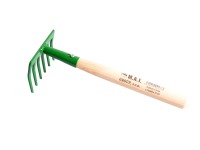 M.A.T. Hrabličky so 6 hrotmi a násadou 24 cm M.A.T. Hrabličky so 6 hrotmi a násadou 24 cm