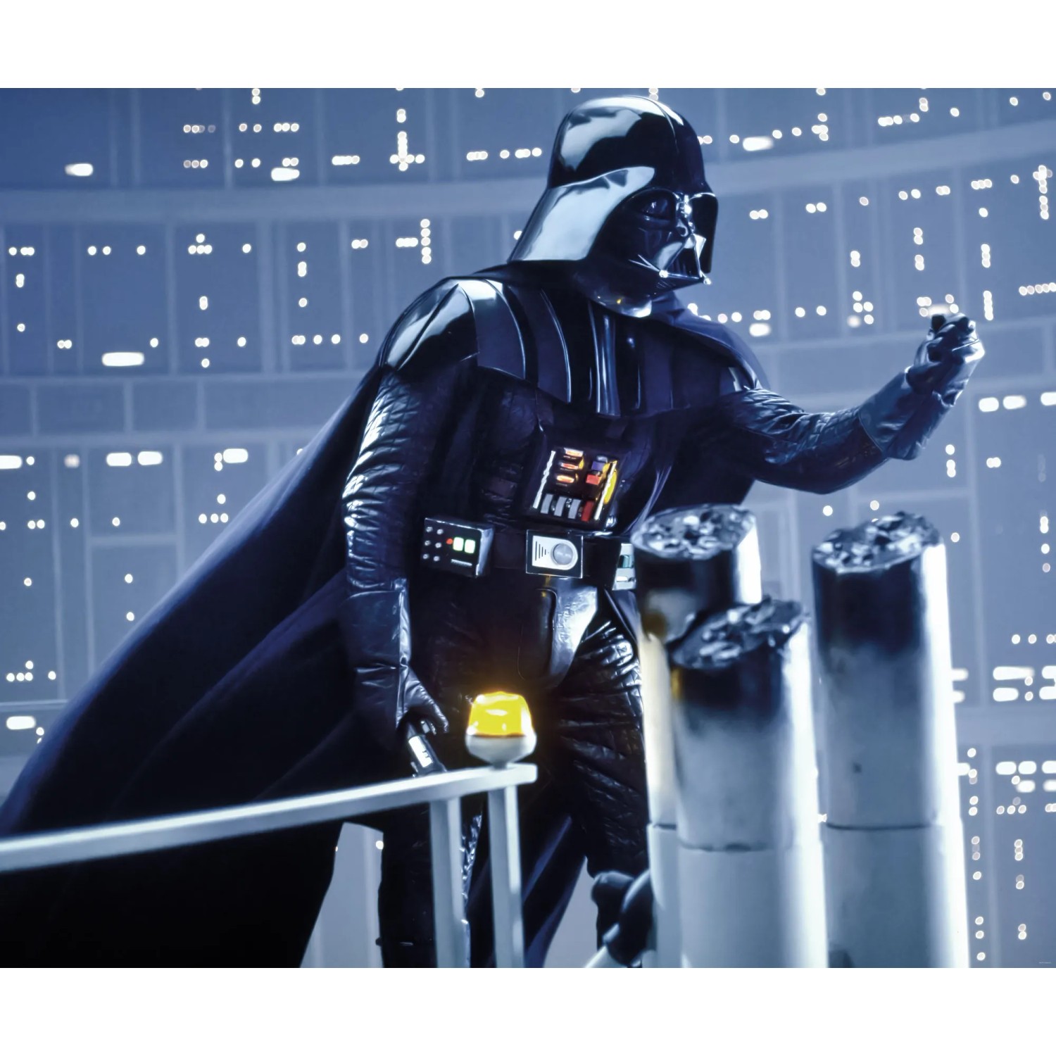 E-shop Komar Vlies.fototapeta Star Wars Classic Vader Join the Dark Side 300 x 250 cm