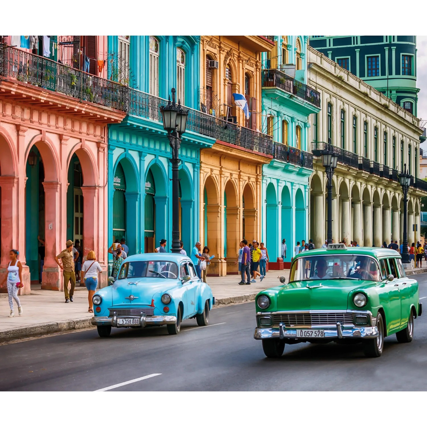 E-shop Komar Vliesová fototapeta Cuba 300 x 250 cm