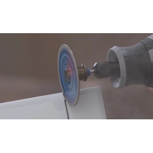 Dremel diamantový rezací kotúč Max EZ SpeedClic SC545DM presne reže biely materiál. Príslušenstvo pre náradie.