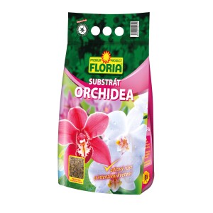 Balenie substrátu pre orchidey s obrázkom kvetov orchideí.