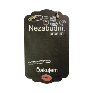 Čierna tabuľa t.b.t. s nápisom a motívmi chleba.