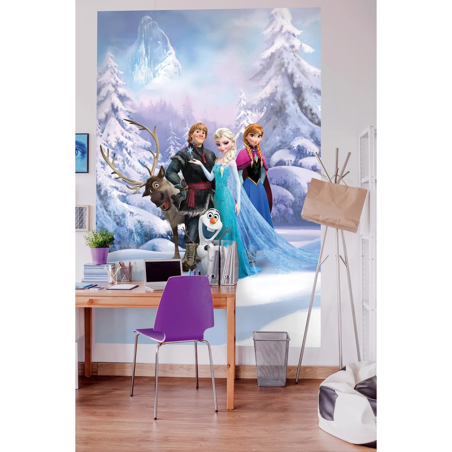 E-shop Komar Papierová fototapeta Frozen Winterland 184 x 254 cm