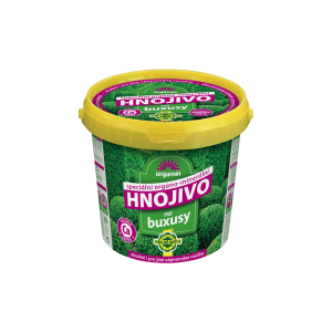 Vedro s hnojivom na živé ploty (buxus) od t.b.t.