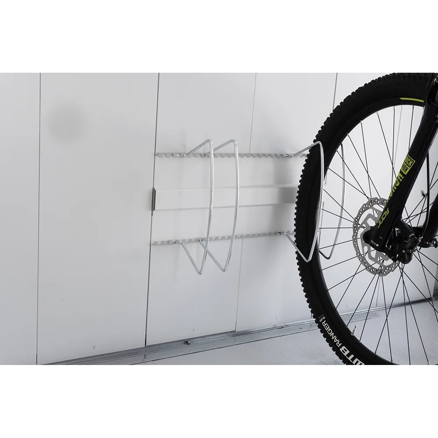 E-shop Biohort Držiak bicyklov BikeHolder pre Neo