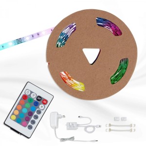 Briloner LED pásik Flexband 5 m, viacfarebný, s diaľkovým ovládaním, transformátorom a príslušenstvom.