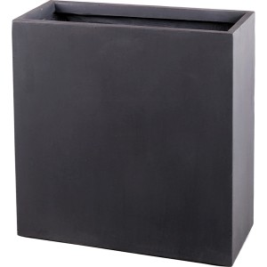 Tmavosivý, štvorcový kvetináč z vláknitej hliny, výška 65 cm, na vonkajšie použitie.
