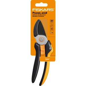 Nožnice na konáre Fiskars P361 Solid, oranžovo-čierne, na suché konáre.