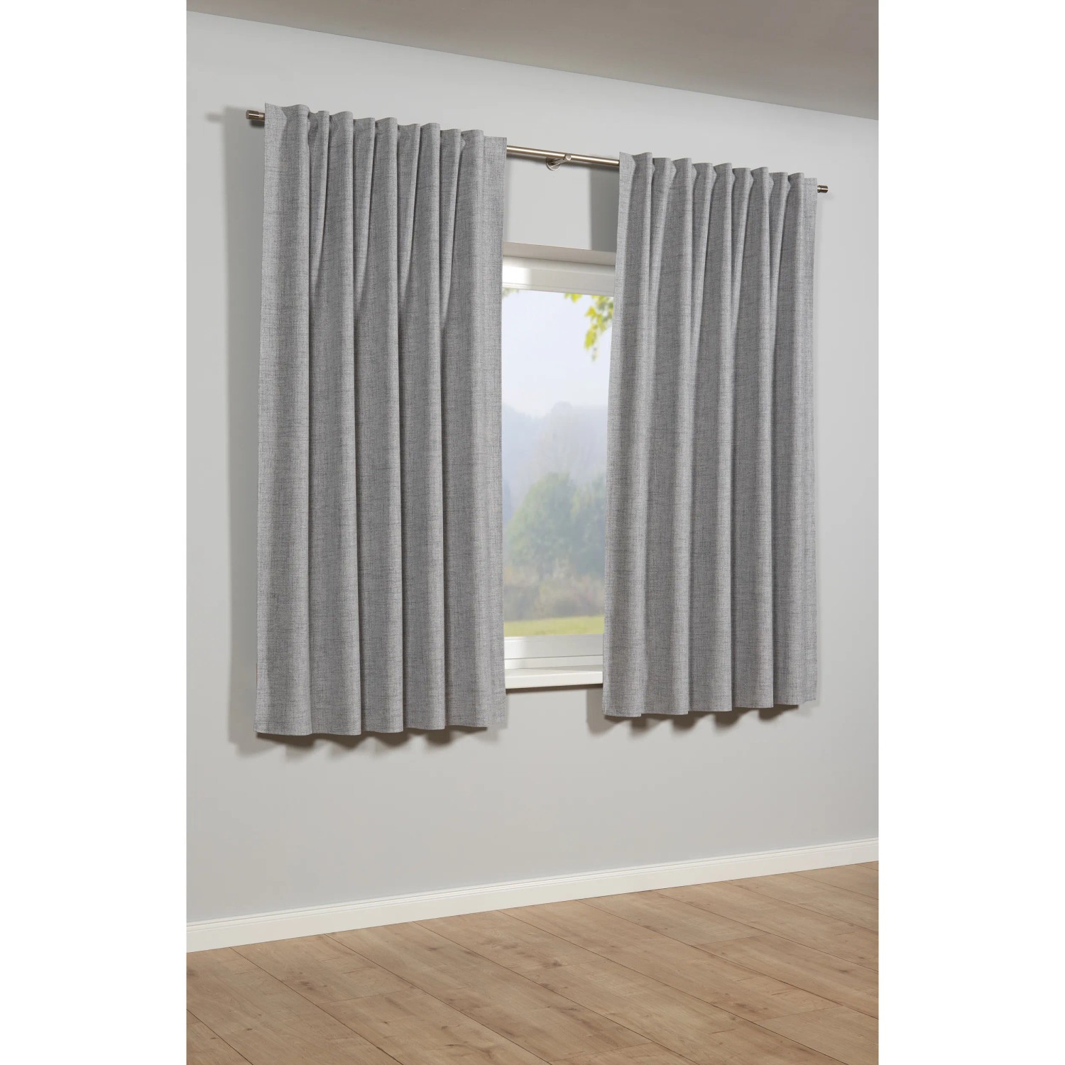 E-shop Bennetti Záves so skrytými pútkami striebornosivý 175 x 140 cm