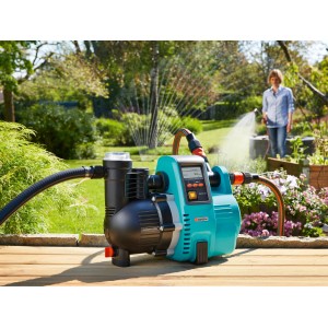 Domáca vodáreň Gardena Comfort 5000/5E LCD na zavlažovanie záhrady s LC displejom.