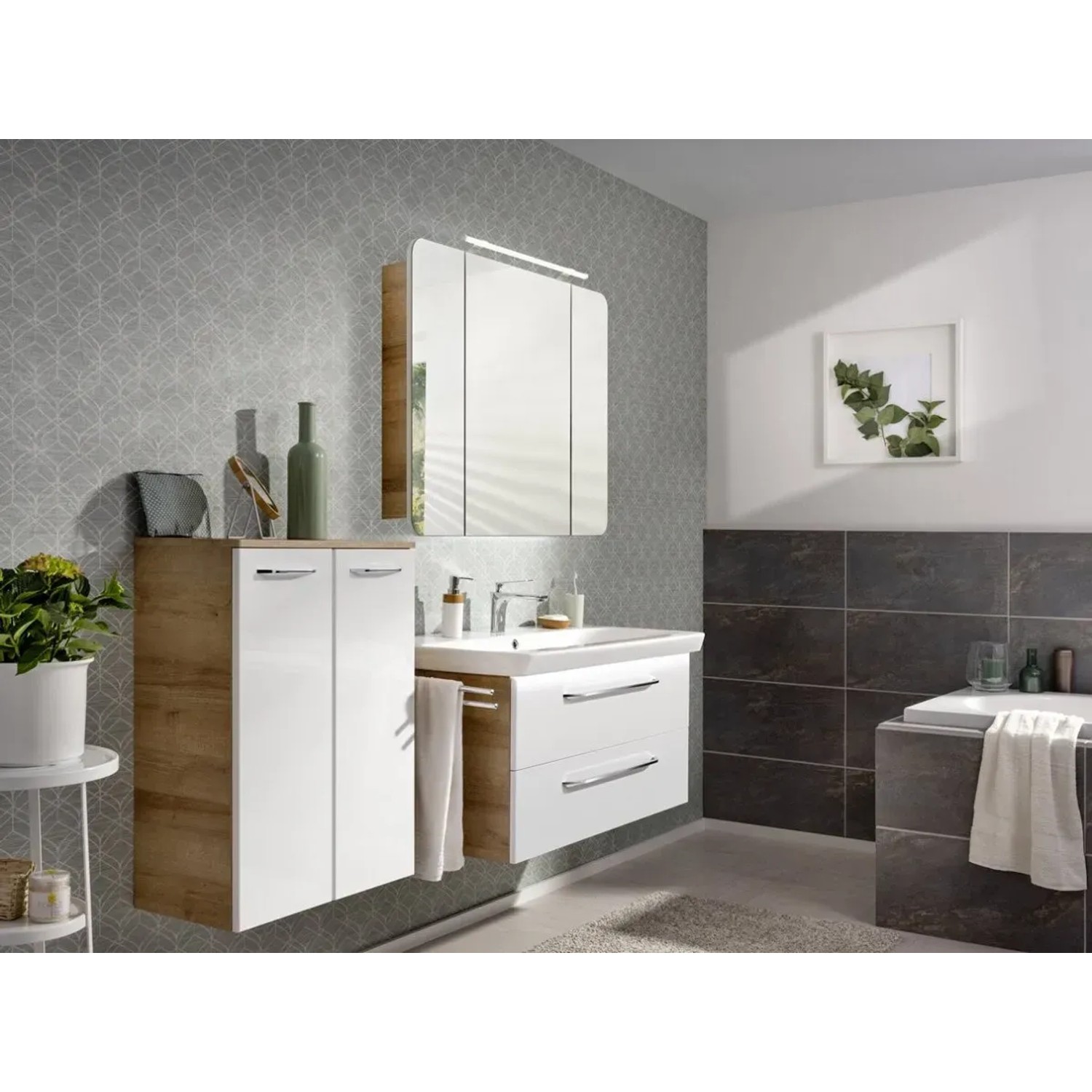 E-shop Fackelmann LED osvetlenie Contura Light pod umývadlo MILANO 1073 x 168 x 543 mm