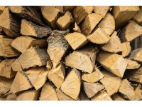 Štiepané palivové drevo mix 25 x 33 x 50 cm, 1,8 m3