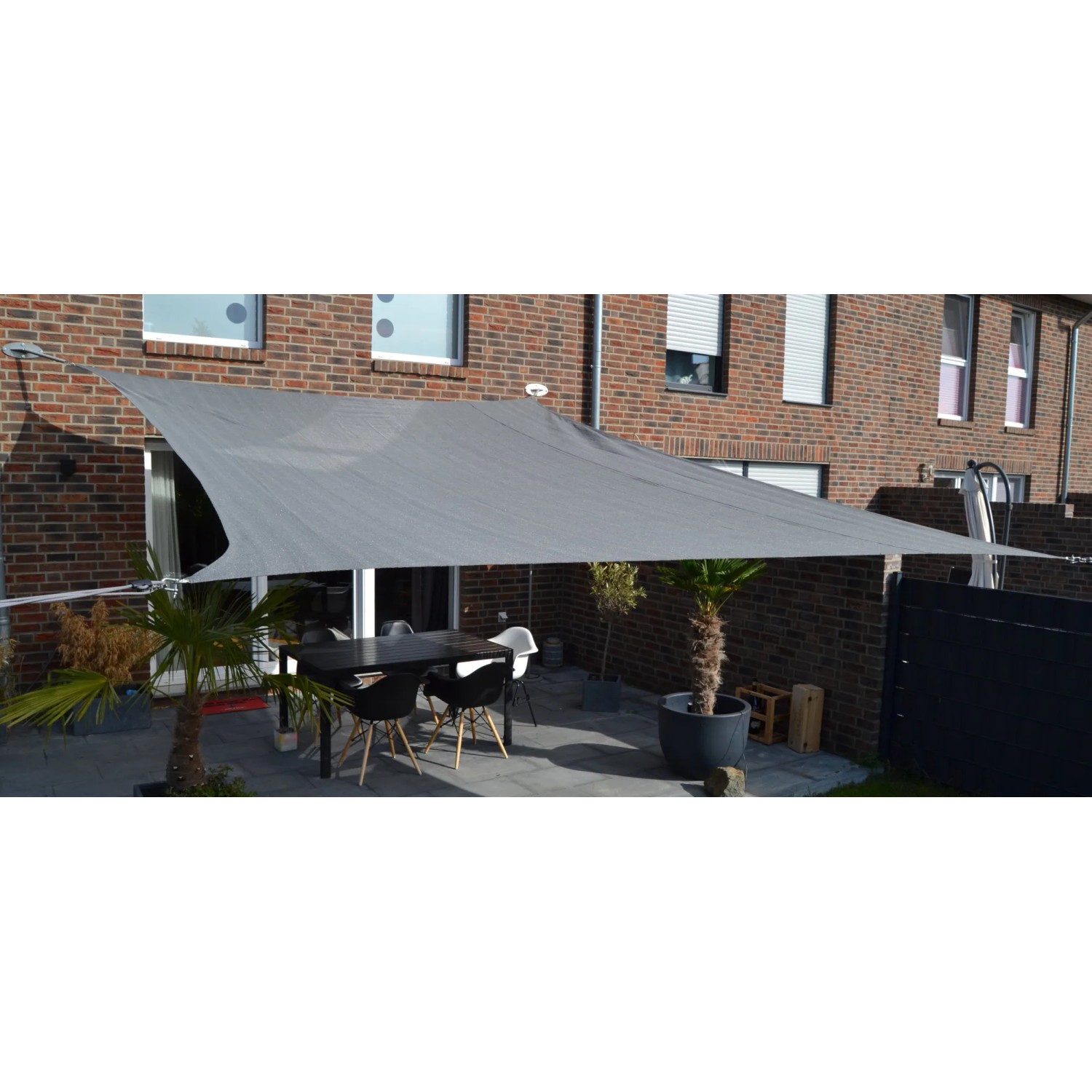 E-shop Floracord HDPE slnečná plachta 4rohá striebornosivá 180 g/m2 250 x 300 cm