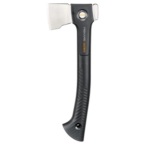 Fiskars Univerzálna sekera U14, Ultra oranžovo-čierna, sekera s ergonomickou rukoväťou.