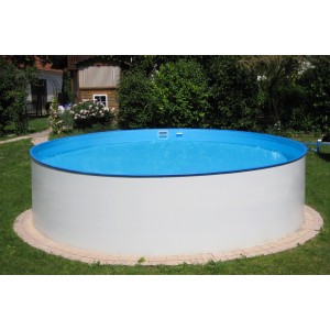 Nadzemný bazén: Biely oceľový bazénový set Summer Fun ALMERIA, Ø 350 x 120 cm, v záhrade.