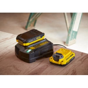 Stanley Fatmax V20 štartovacia súprava s nabíjačkou a dvoma 18V batériami.
