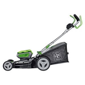 Akumulátorová kosačka LUX 40V s 2 batériami, šírka záberu 46 cm a pohonom kolies.