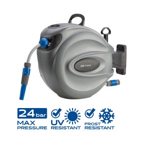 Sivý nástenný box na hadicu LUX-TOOLS s 12m hadicou. Odolný UV a mrazu, 24 bar.