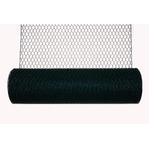 Zelené PVC potiahnuté šesťhranné pletivo (13 mm) v roli, na oplotenie a malé zvieracie výbehy.