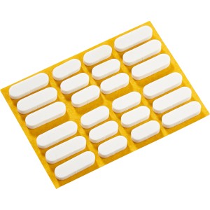 24 bielych, samolepiacich univerzálnych tlmičov Extra Soft pre nábytok a ochranu povrchov.