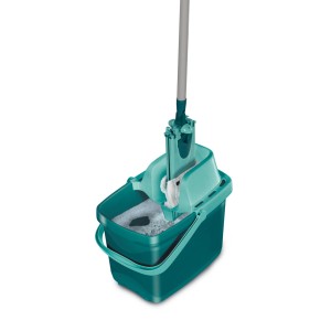 Leifheit Combi Set: Mop so vedrom a lisom na čistenie podláh.