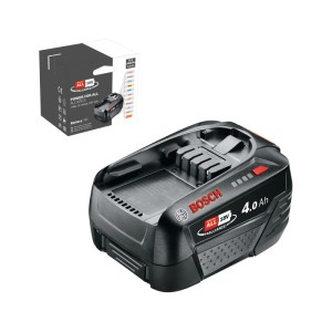 Čierna batéria Bosch 18V 4Ah pre elektrické náradie, kompaktná, s červeným nápisom a obalom.