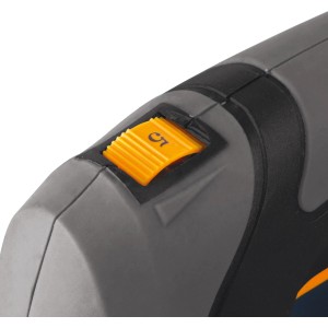 Detail: Priamočiara píla CMI C-STS-650 so žltým regulátorom rýchlosti nastaveným na úroveň 5.