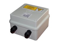 Napájací zdroj pre max. 7 automatických pisoárov